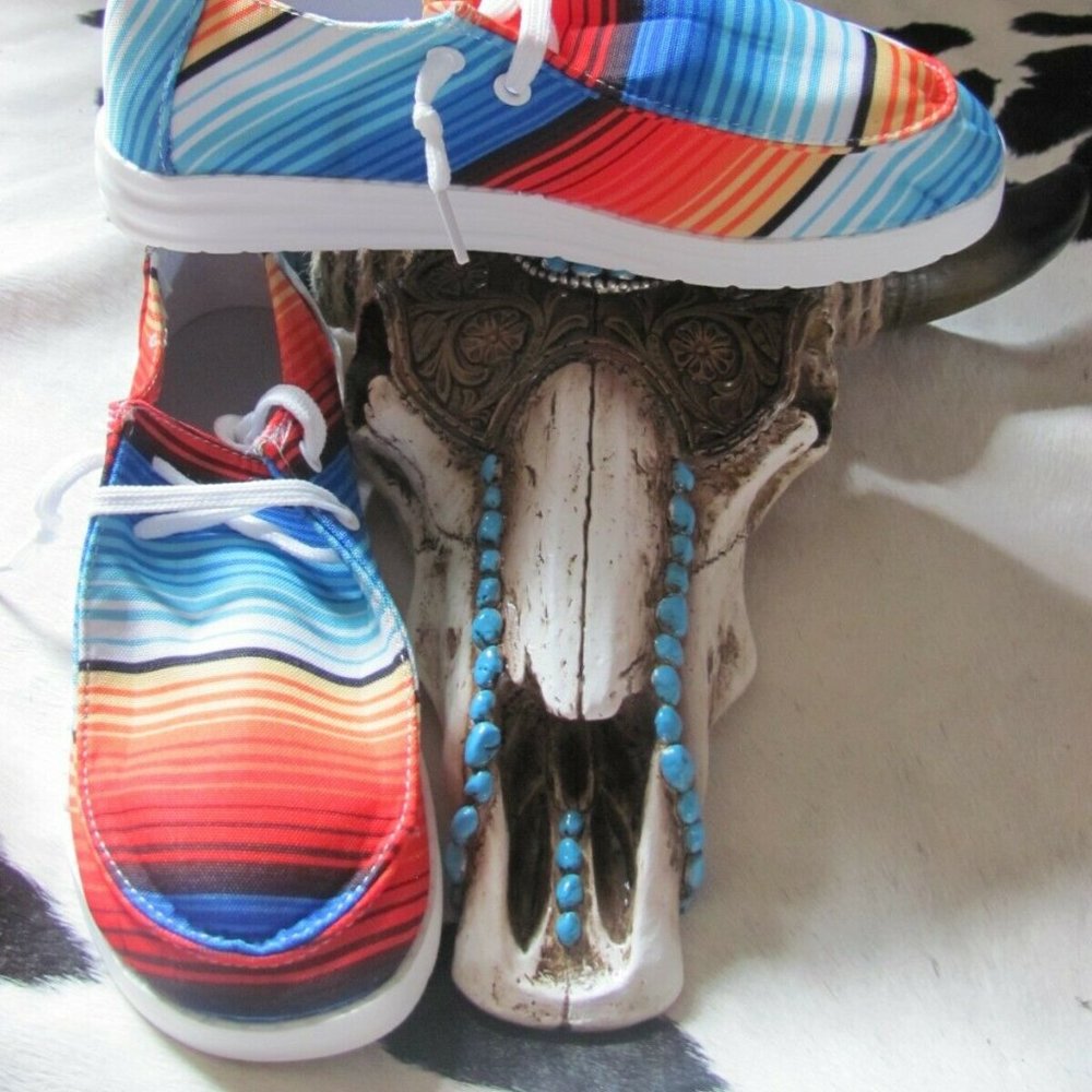 ROCKY ROXY USA  LADIES SERAPE SHOES